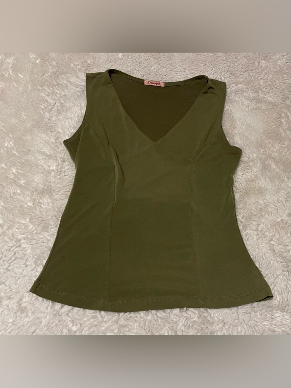 Vintage Papaya V Neck Green Tank Size M
